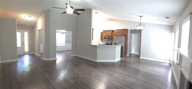Photo - 439 Red Bud Rd