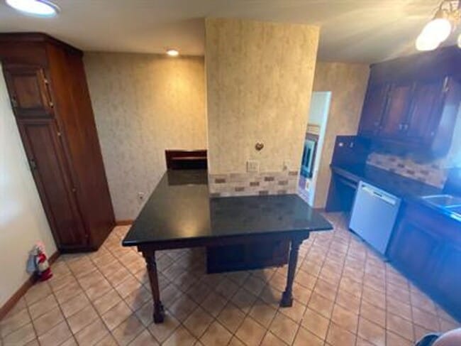 Photo - 5 Bedroom Home in Essex Junction! Available 7/1