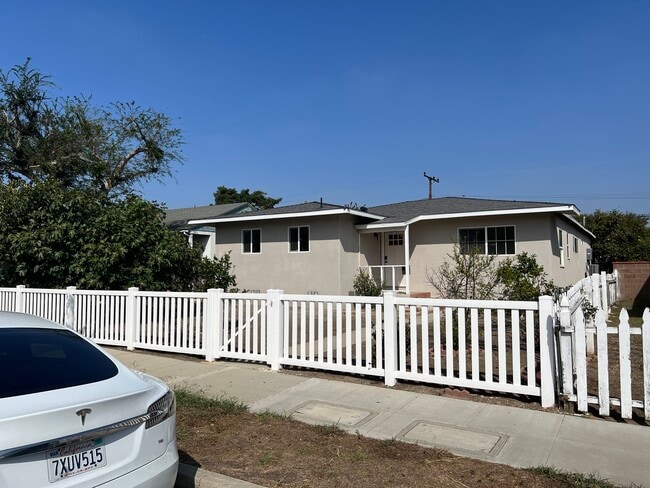 Building Photo - 4127 Artesia Blvd