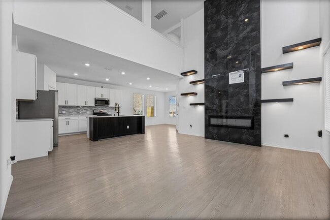 17911 Prairie Falcon Wy