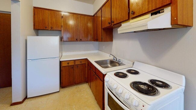 Photo - Carleton Tower