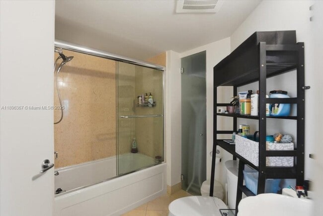 Photo - $5,500MONTHLY;20000 E COUNTRY CLUB DR #516...