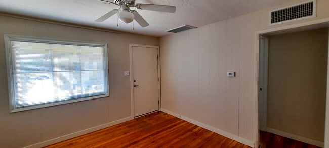 Photo - 1238 E Pierce St