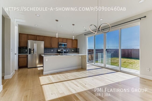 Photo - 5372 Warrior St