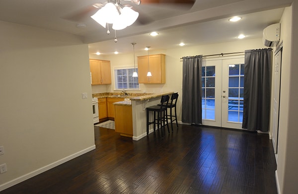 Photo - 2835 Whipple Ave