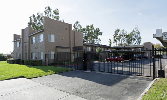 Avalon Court