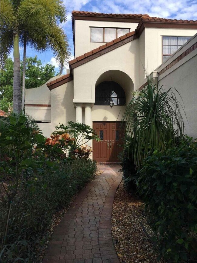 Photo - 7599 Mirabella Dr