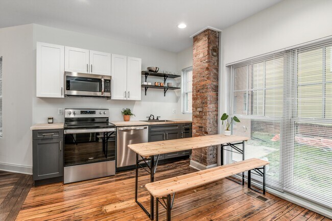 Photo - Suffolk Townhomes