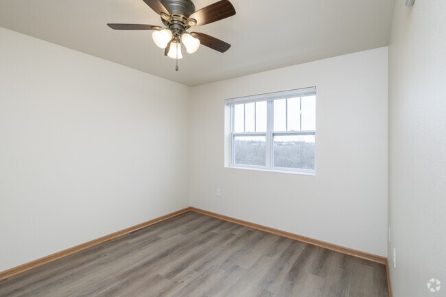 2BR, 1BA - Second Bedroom