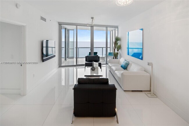 Photo - 17121 Collins Ave Unit 1703