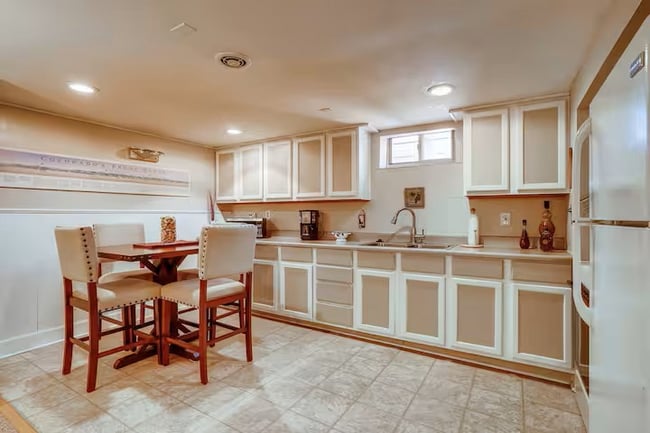 Photo - 1367 S Beach Ct