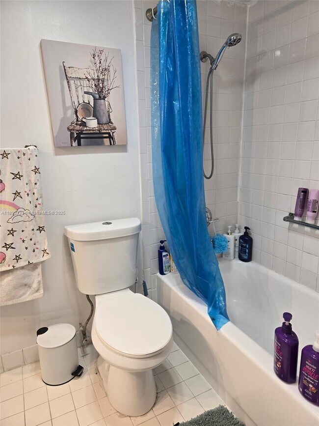 Photo - 901 Hillcrest Dr Unidad 501