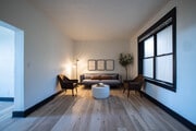 2BR, 1BA - 950SF