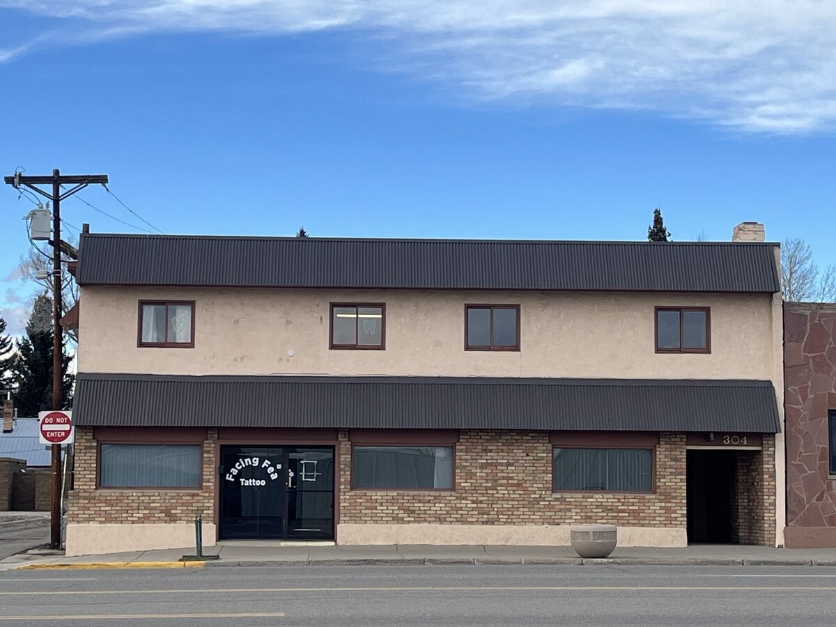 Photo - 304 W Tomichi Ave