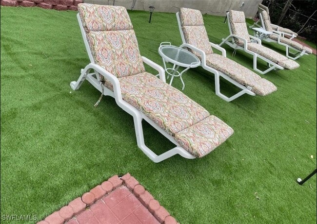 Photo - 1136 Michigan Ave