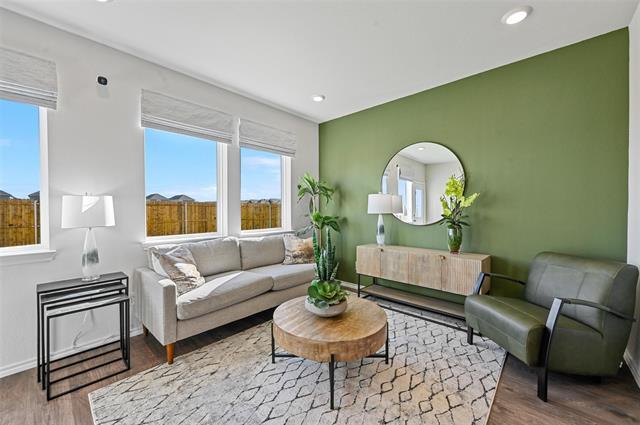 Photo - 225 Tall Cedar Wy