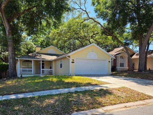 Photo - 1008 Royal Oaks Dr