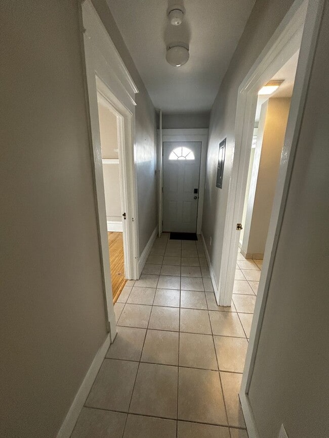 Photo - 214-216 N 2nd Ave E Unit 216 1
