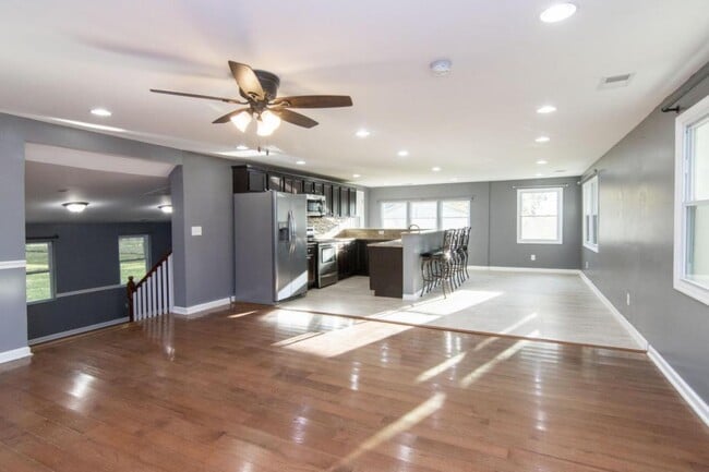 Photo - 3405 Pebble Dr