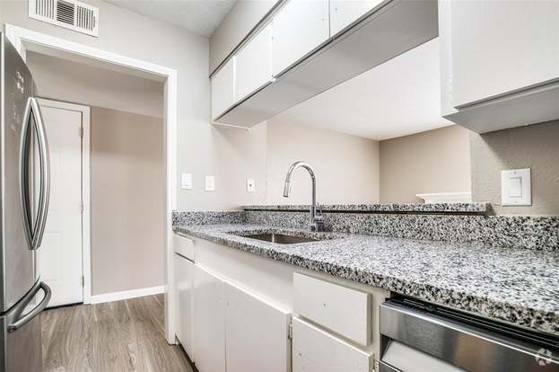 Building Photo - 5881 Preston View Blvd Rental