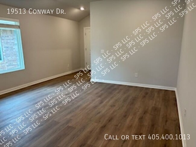 Photo - 19513 Conway Dr
