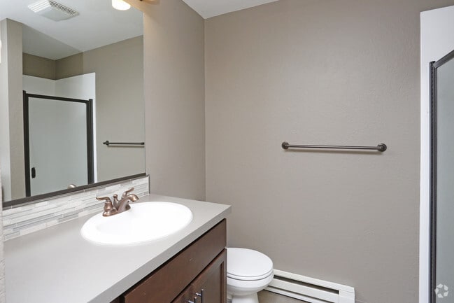 Graymayre Crossing Apartments