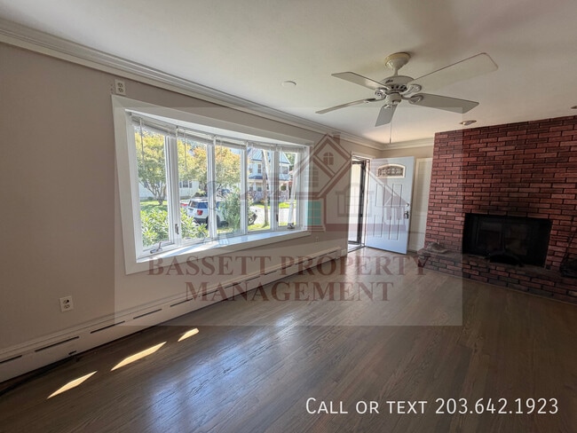 76 Rosemount Ave