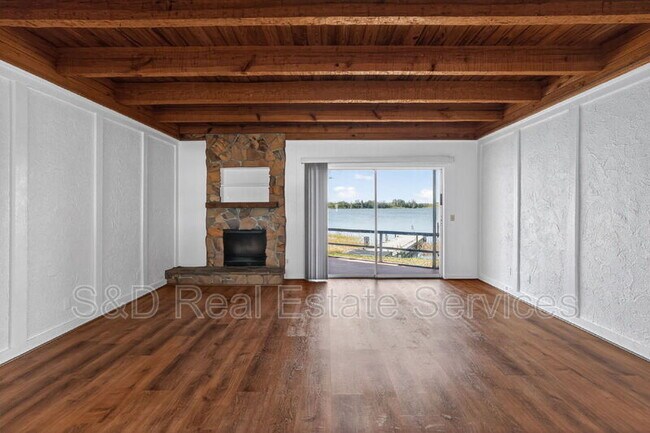 Photo - 2219 9th St SE