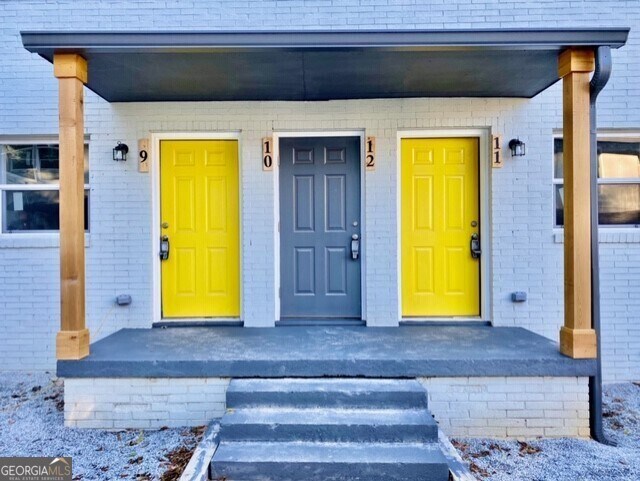 Photo - 536 College St