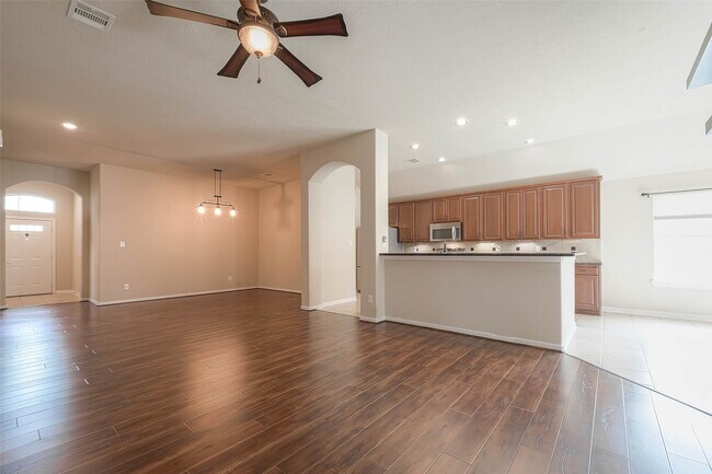 Photo - 18903 Pinewood Point Ln