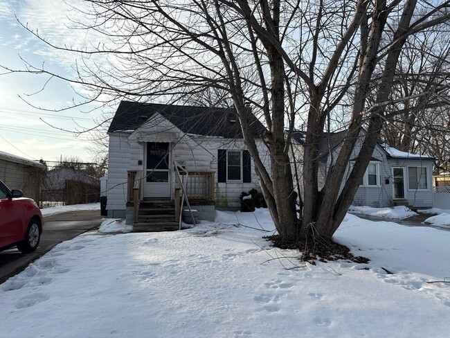 Photo - 26537 Brettonwoods St