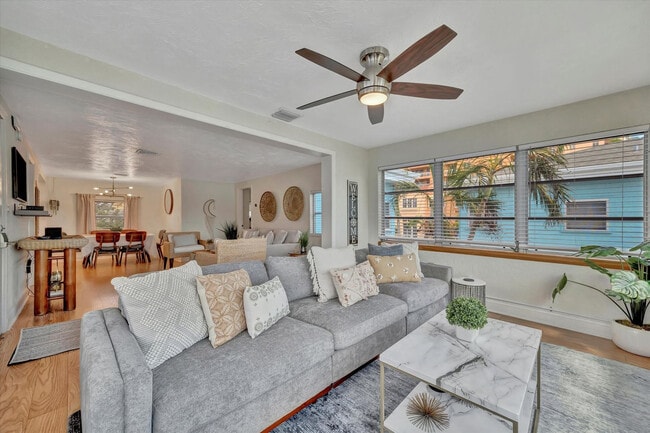 Photo - 483 E Shore Dr Unidad ID1284704P