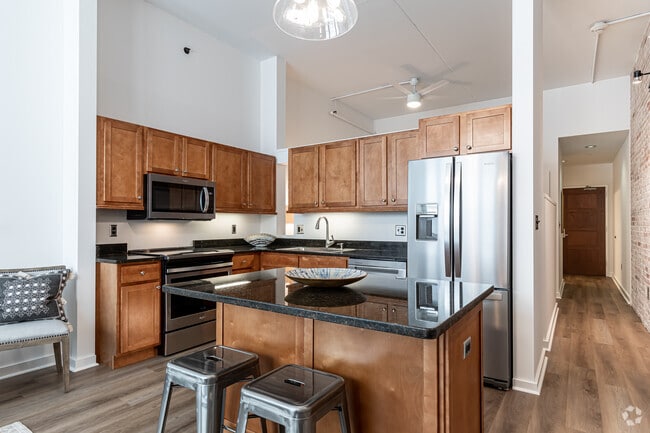 1BR, 1BA - Kitchen