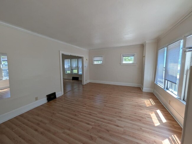 Photo - 2600 N 50th St