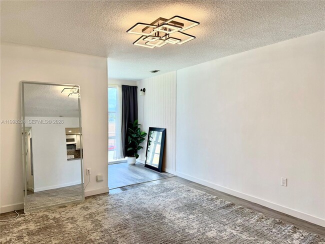 Photo - 17560 Atlantic Blvd Unit 404