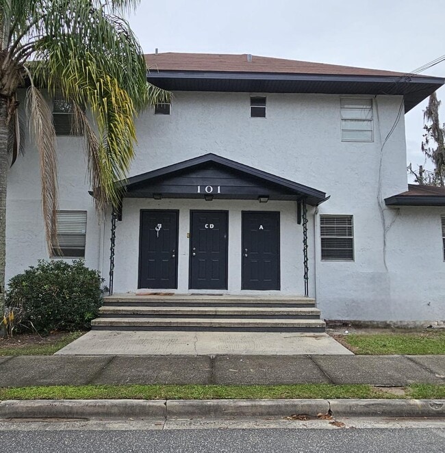 Photo - 101 S Moss St