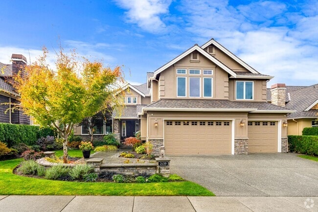 Building Photo - STUNNING Home in coveted Sterling Woods, S...