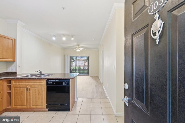 Photo - 12913 Centre Park Cir Unit 103
