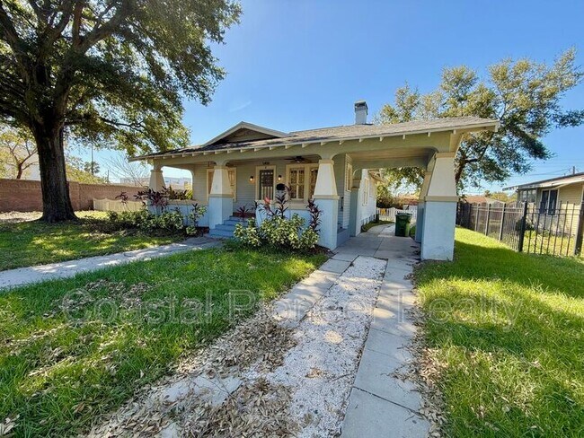 Photo - 5406 N Suwanee Ave