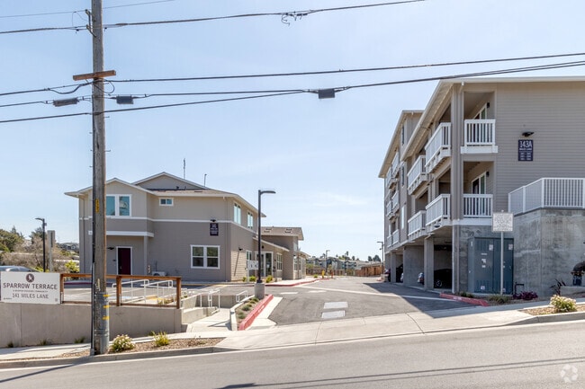 Entrance - Sparrow Terrace