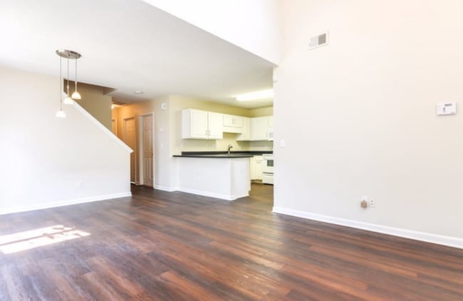 Photo - 3051 Bracey Pl