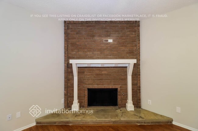 Photo - 9813 Tyler Dr