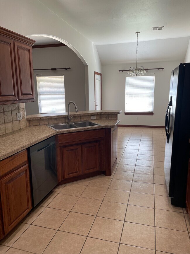 1760 SE 5th St House House Rental in Newcastle, OK