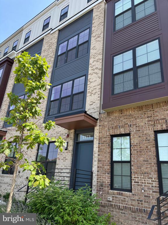 Photo - 7373 Arlington Blvd Townhome
