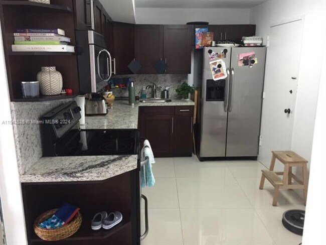 Photo - 6039 Collins Ave Condo Unit 1435