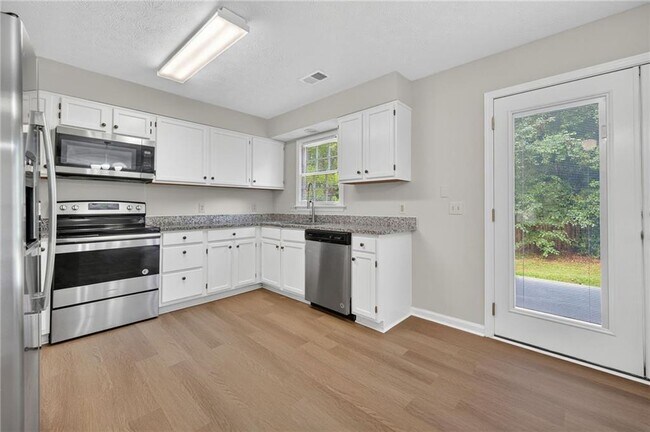 Photo - 12110 Greenmont Walk