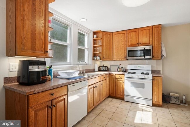 Photo - 315 Rector St