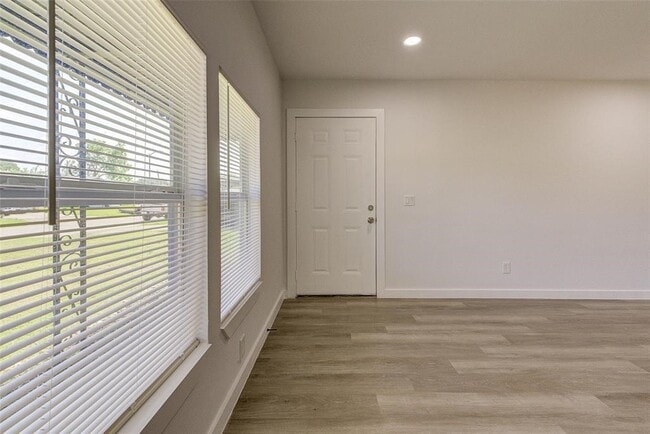 Photo - 4218 Friar Point Rd