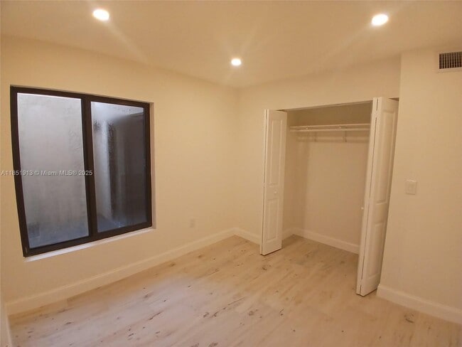 Photo - 1070 SW 135th Pl