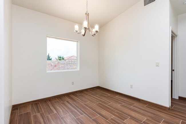 Photo - 4507 Mesa Central Dr